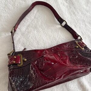 Burgundy croc print leather shoulder bag
